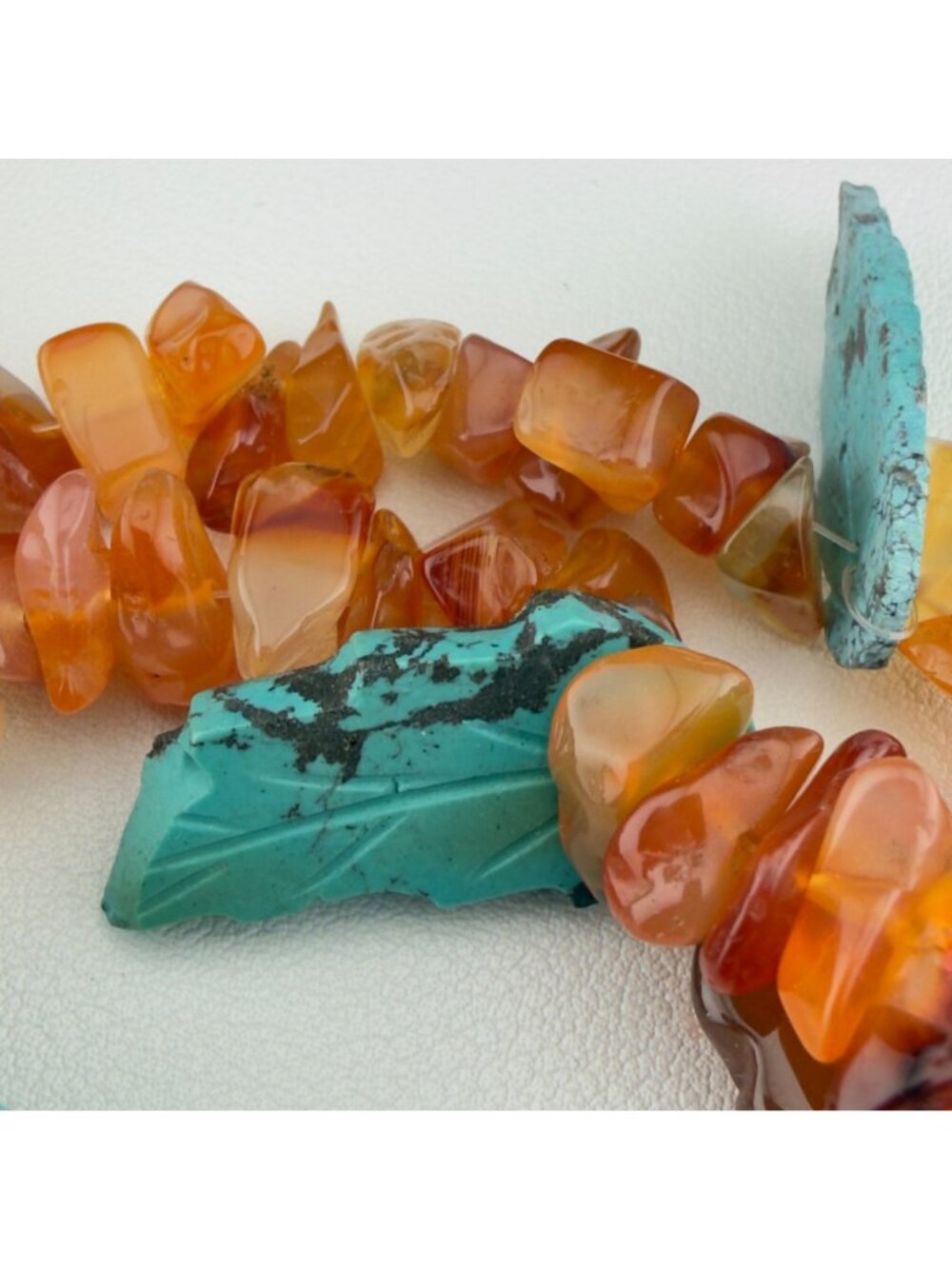 Vintage Carved Butterfly Stone Chip Pendant Necklace Southwestern Boho Statement - Picture 5 of 12